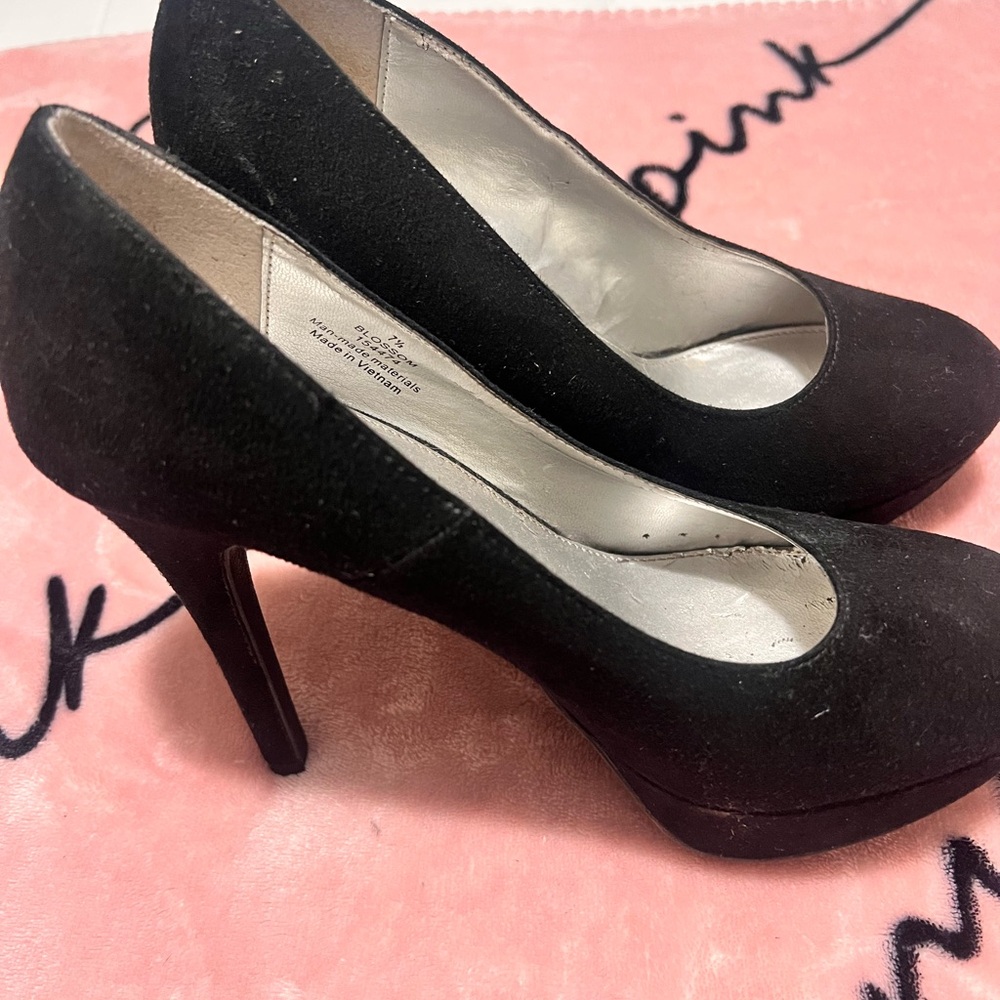 Black X*APPEAL plums